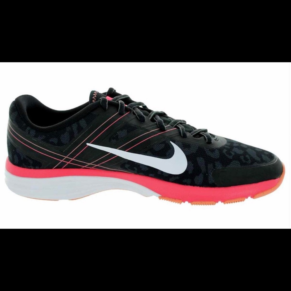 Nike Dual Fusion Size 8 LIKE NEW